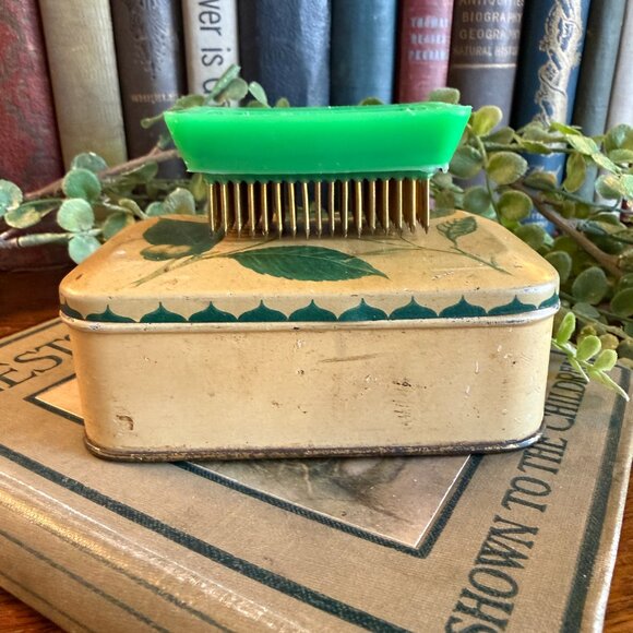 Vintage Green Flower Pin/Frog/ Kenzan for Ikebana - Picture 11 of 12